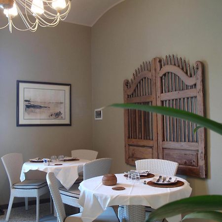 Hotel Locanda Stendhal Колорно Екстер'єр фото