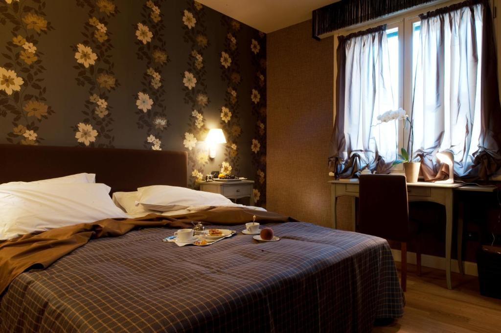 Hotel Locanda Stendhal Колорно Номер фото